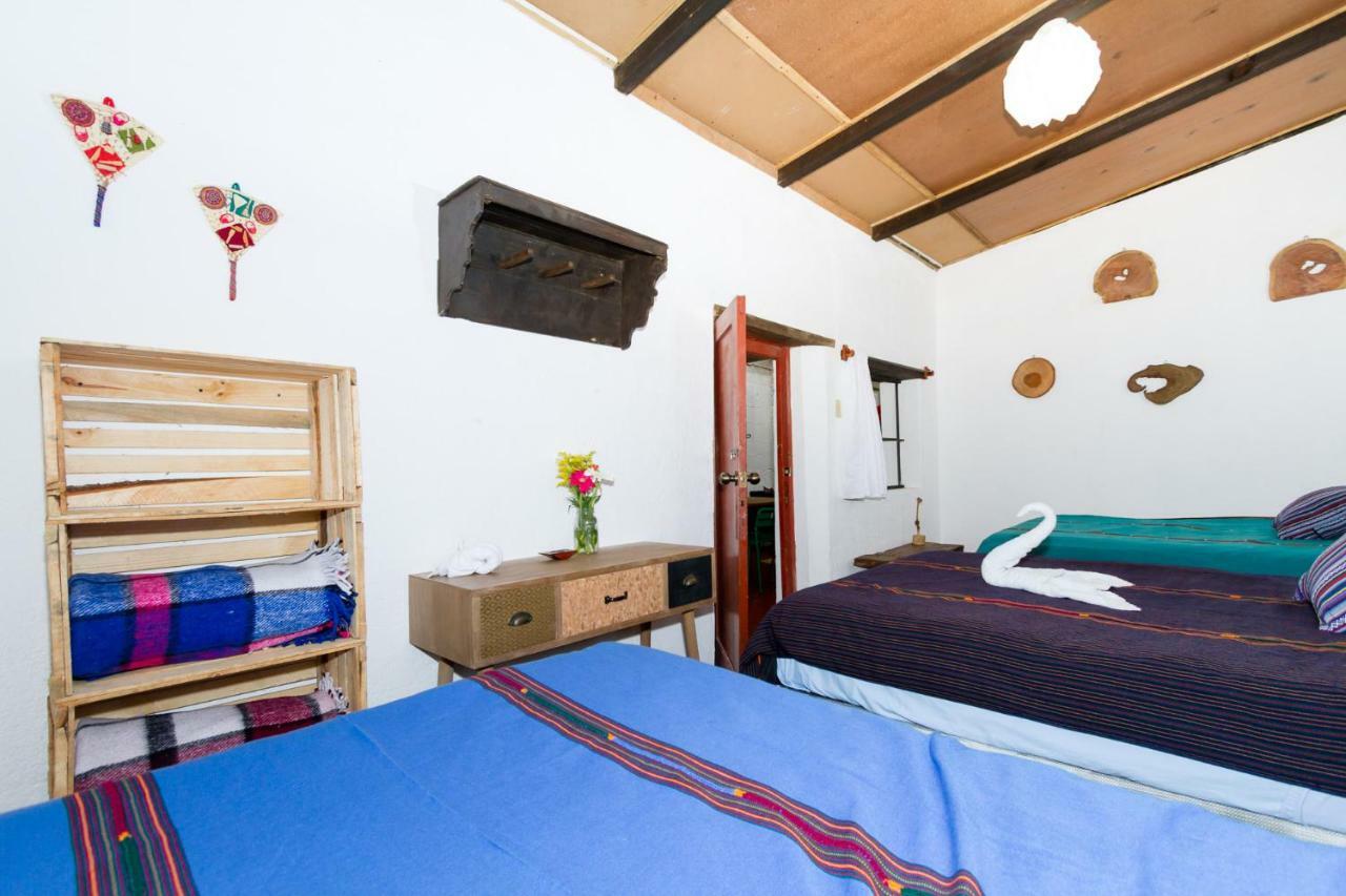 Tamarindo Guest House, Near Arco Santa Catarina アンティグア・グアテマラ エクステリア 写真